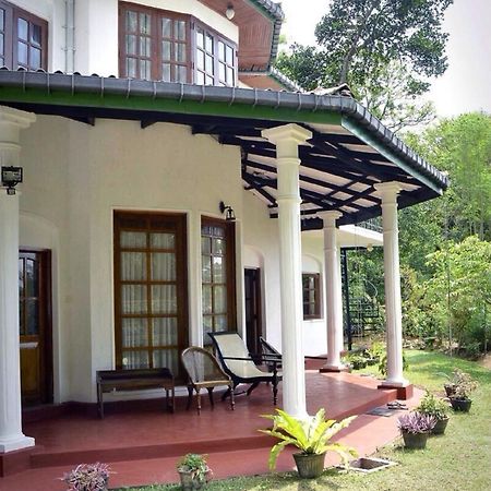 Pearl House Hotell Kandy Exteriör bild