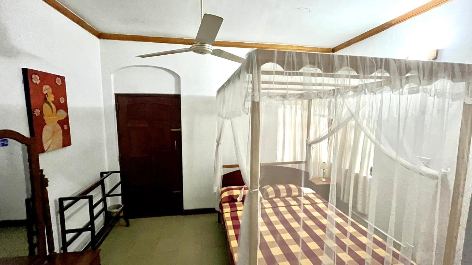 Pearl House Hotell Kandy Exteriör bild