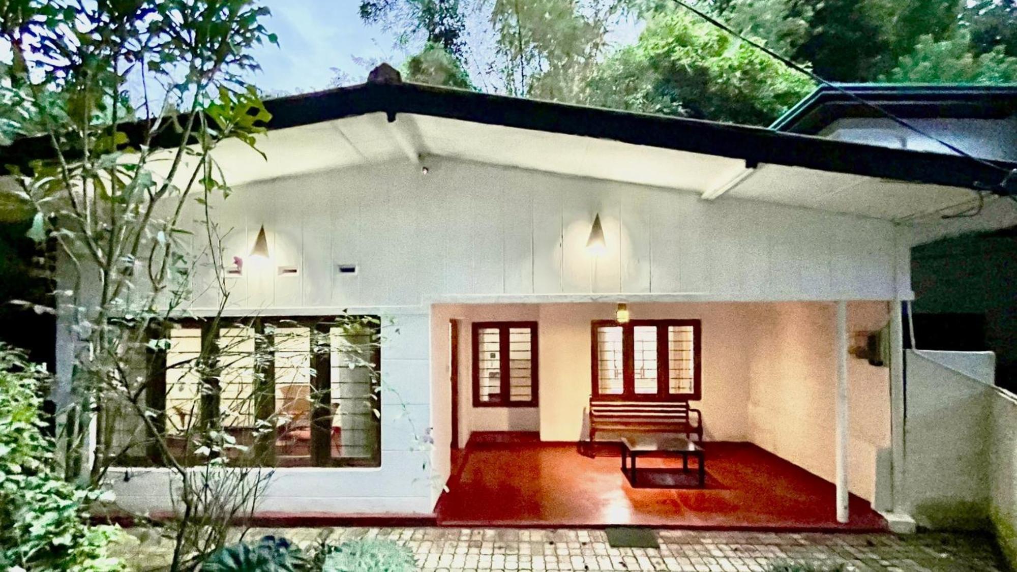 Pearl House Hotell Kandy Exteriör bild