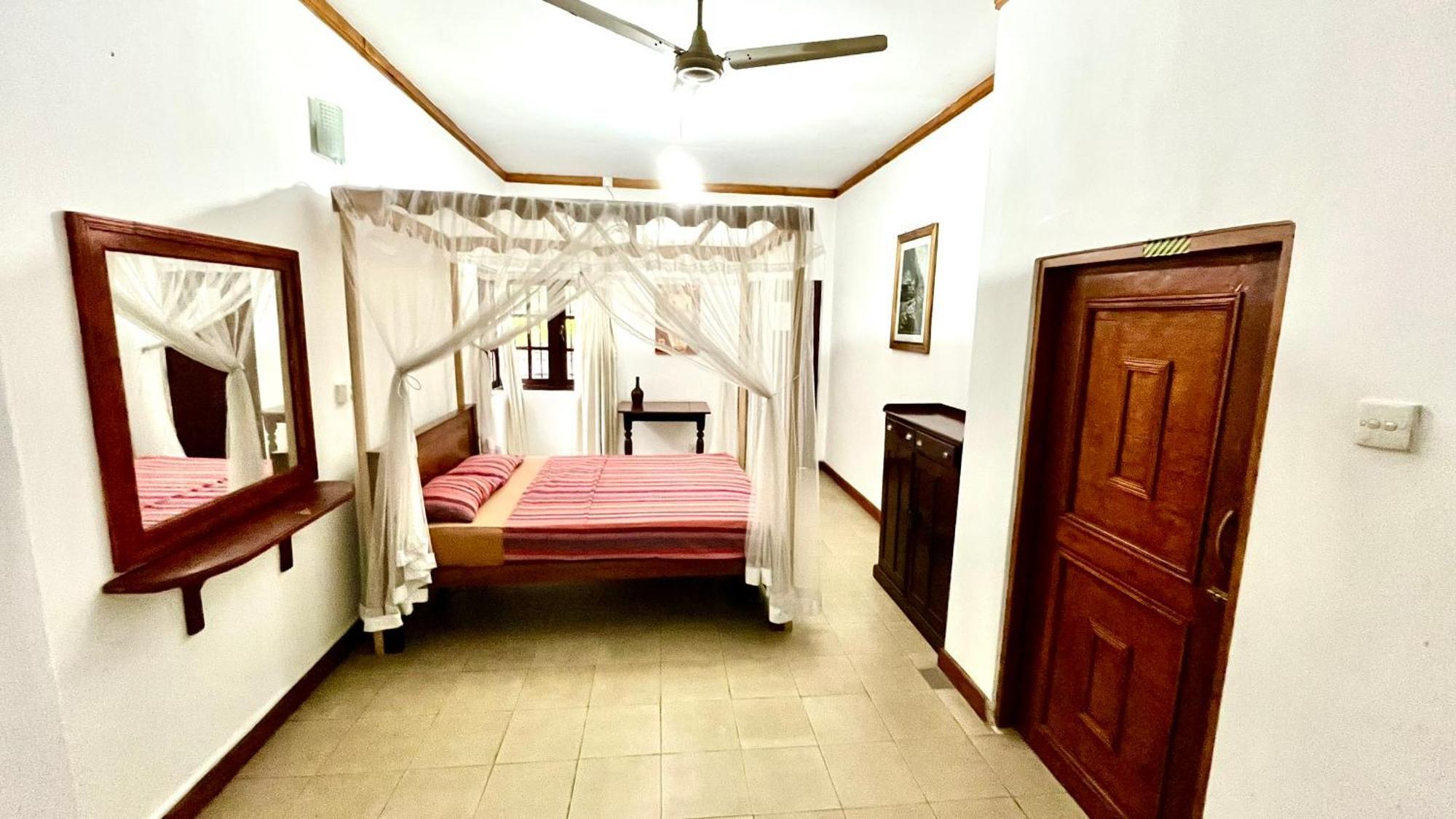 Pearl House Hotell Kandy Exteriör bild